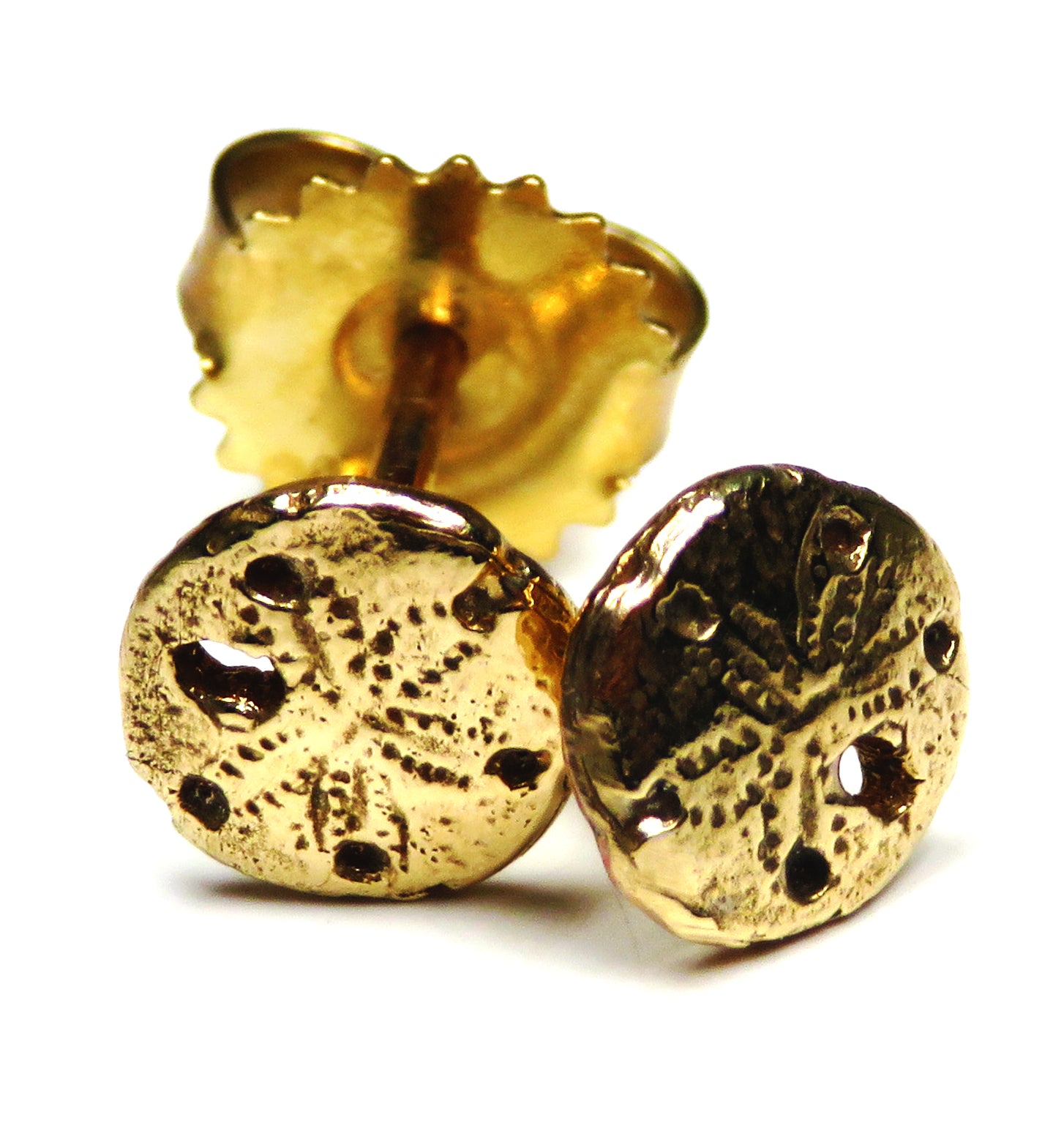14K Yellow Gold Sand Dollar Stud Earrings