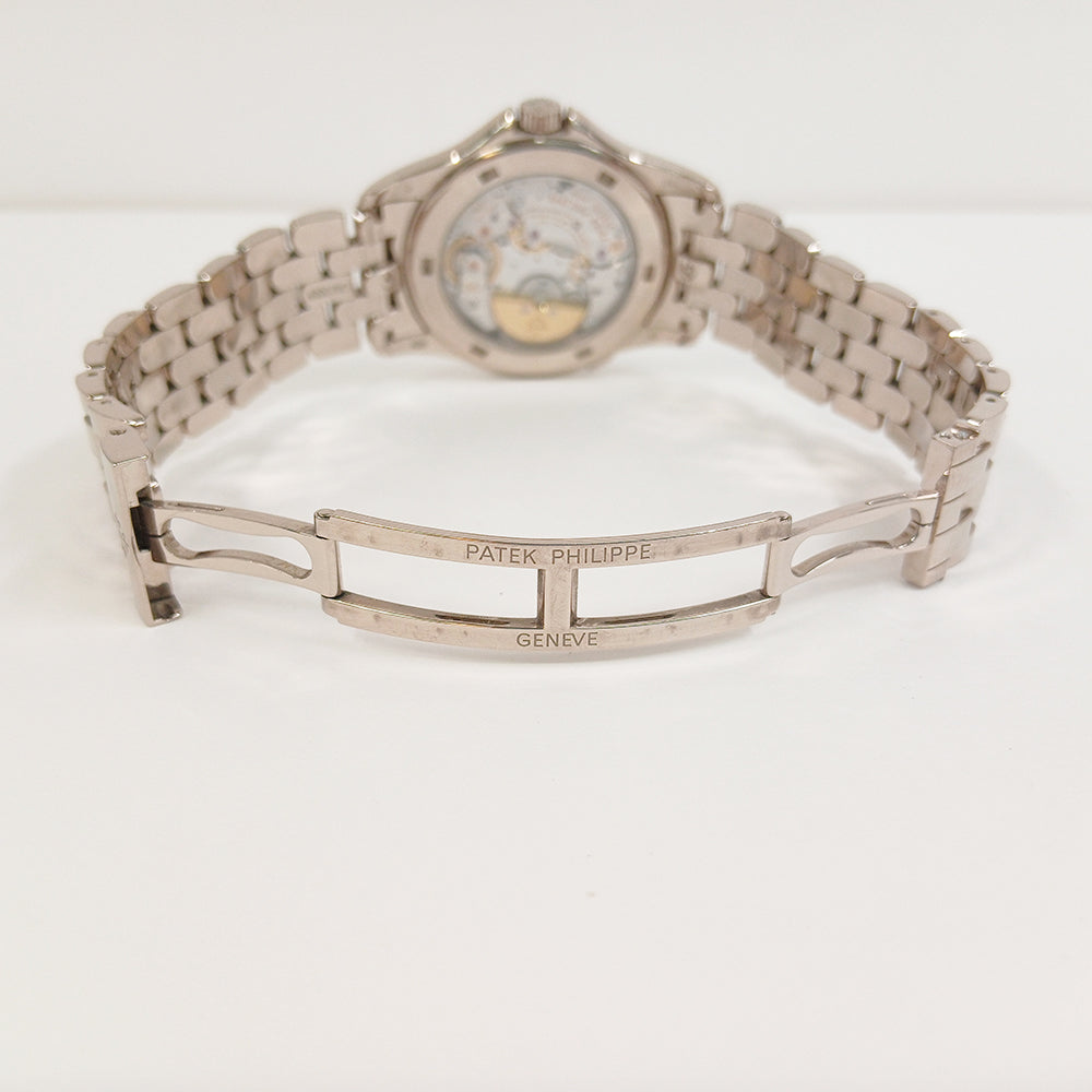 World Time 39.5mm White Gold 5130/1G-011