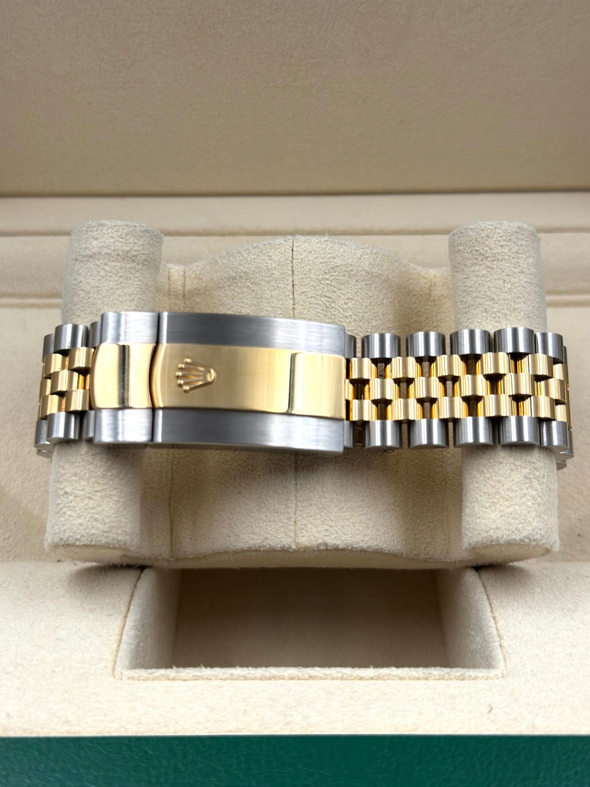 Rolex Sky-Dweller 336933