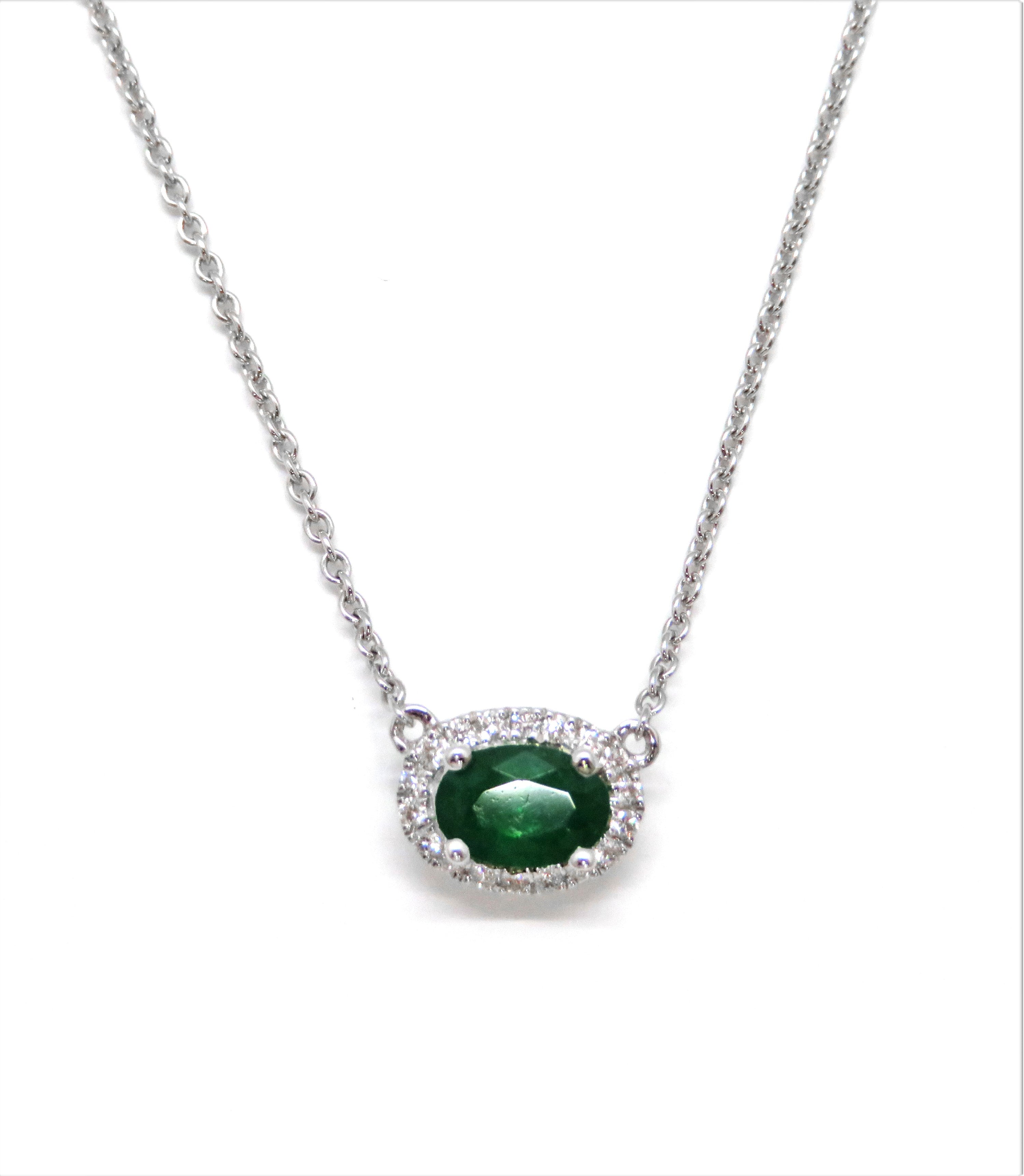 18K White Gold Emerald Diamond Halo Necklace