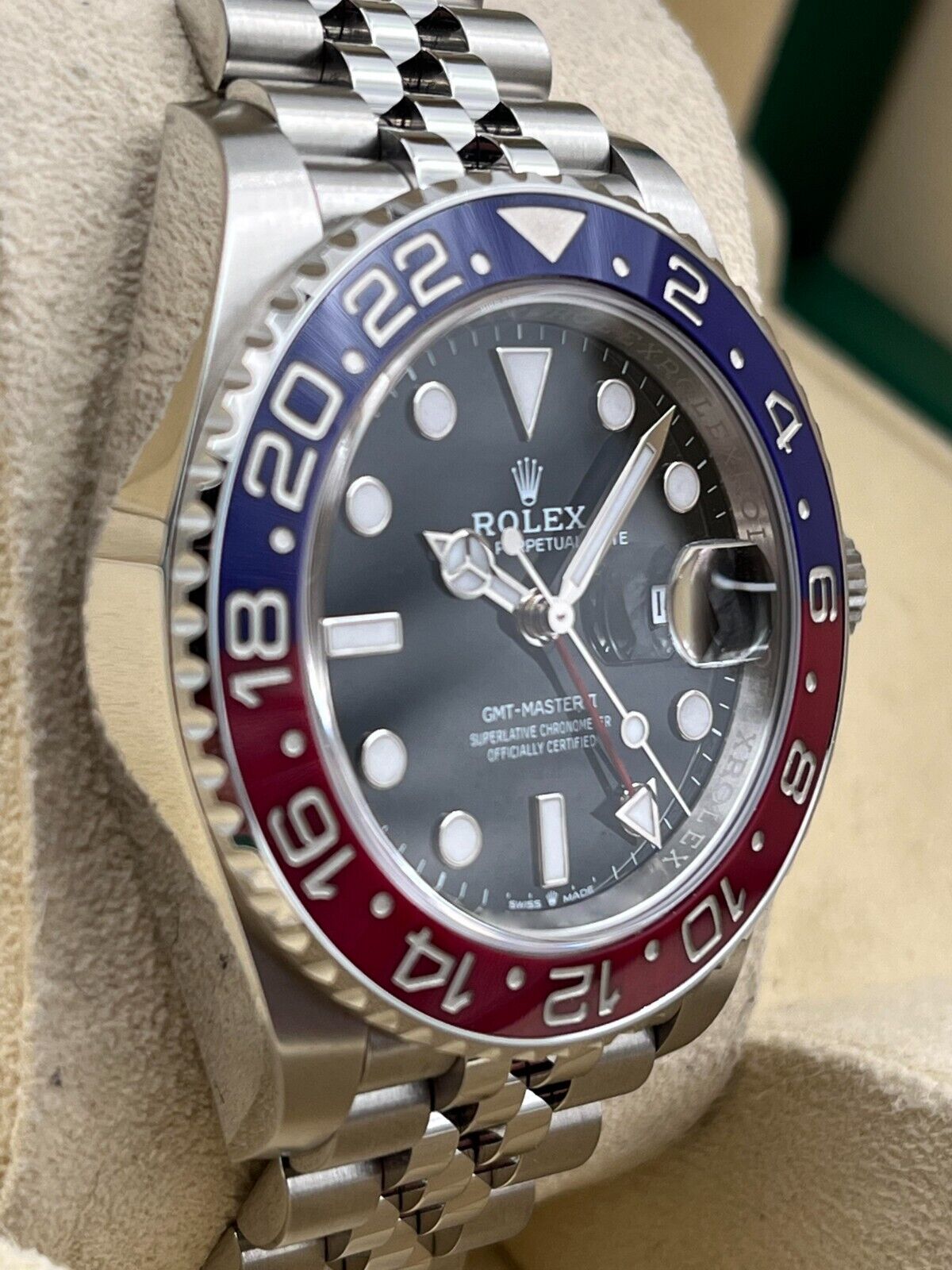 Rolex GMT-Master II 126710BLRO
