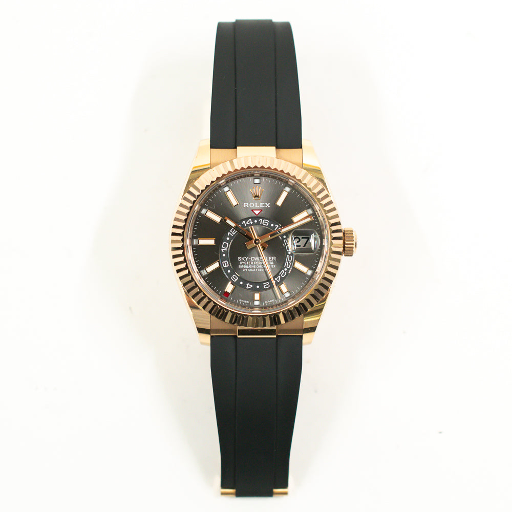 Sky-Dweller Rubber Strap Rose Gold 326235