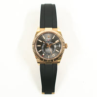 Sky-Dweller Rubber Strap Rose Gold 326235