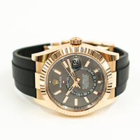 Sky-Dweller Rubber Strap Rose Gold 326235