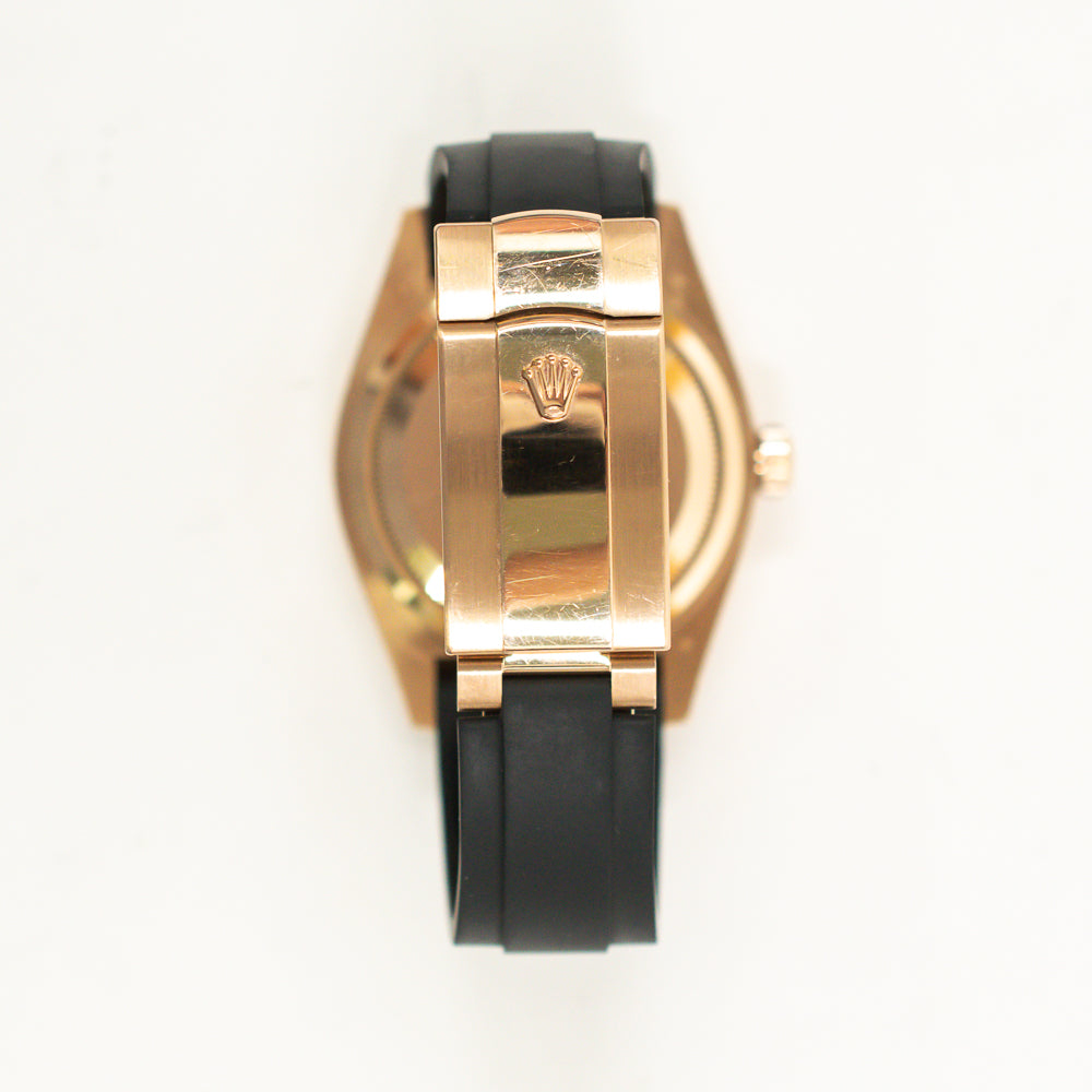 Sky-Dweller Rubber Strap Rose Gold 326235