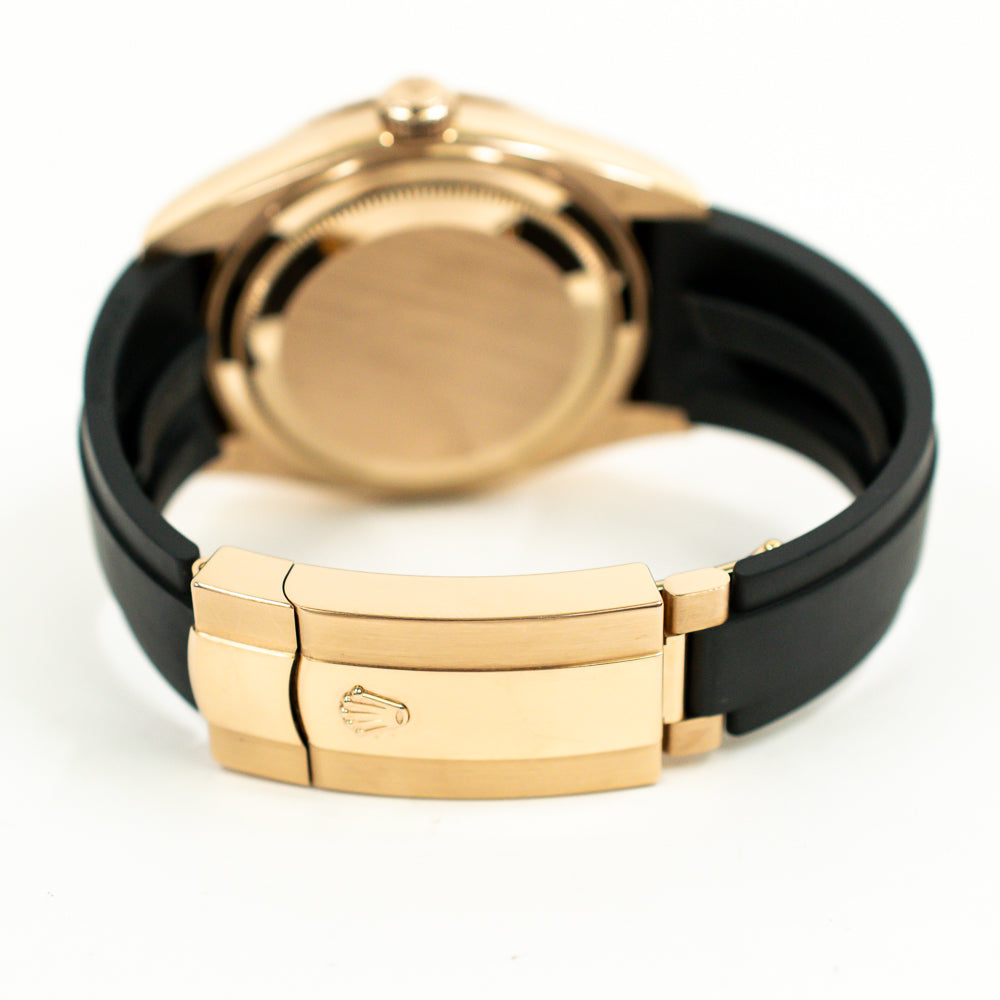 Sky-Dweller Rubber Strap Rose Gold 326235