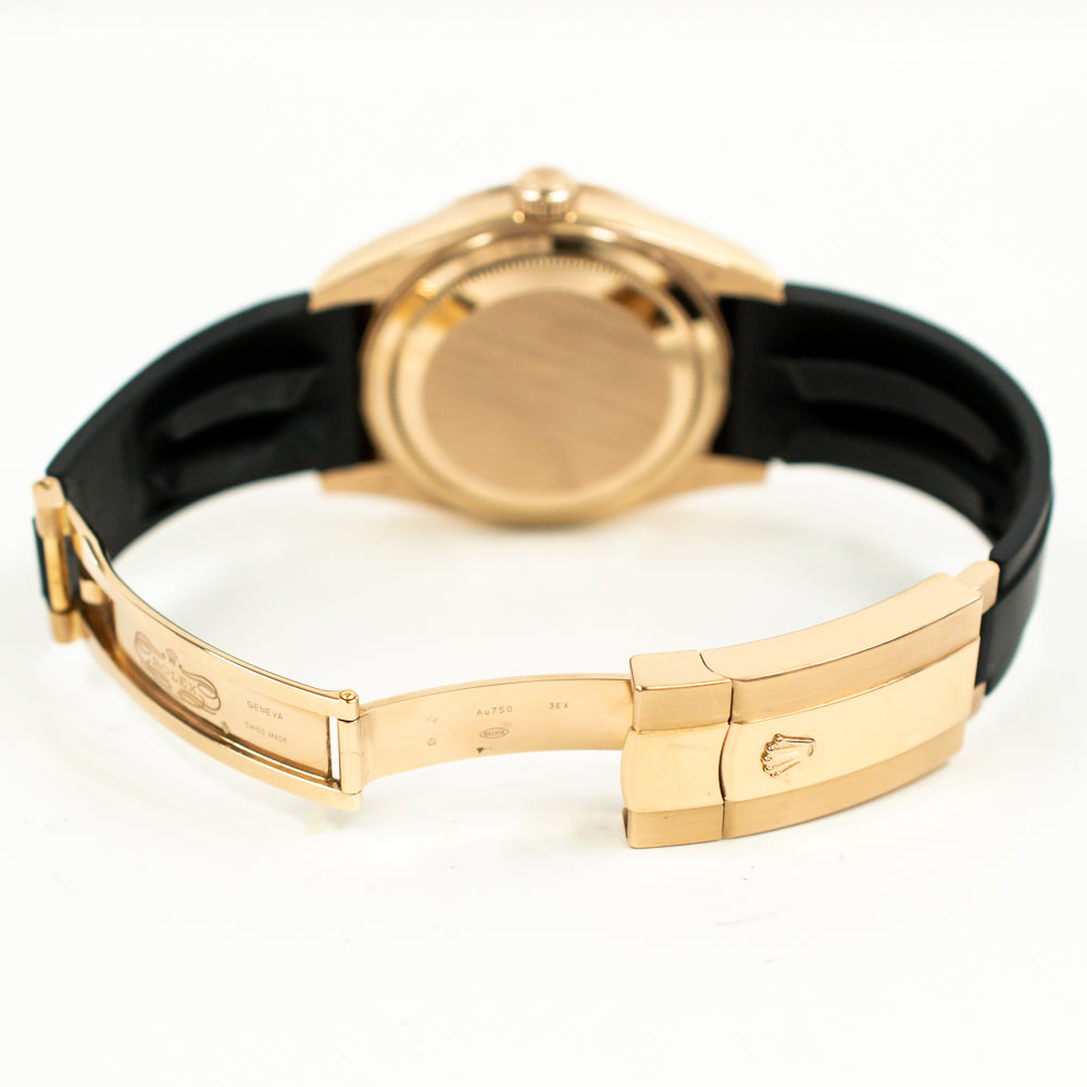 Sky-Dweller Rubber Strap Rose Gold 326235