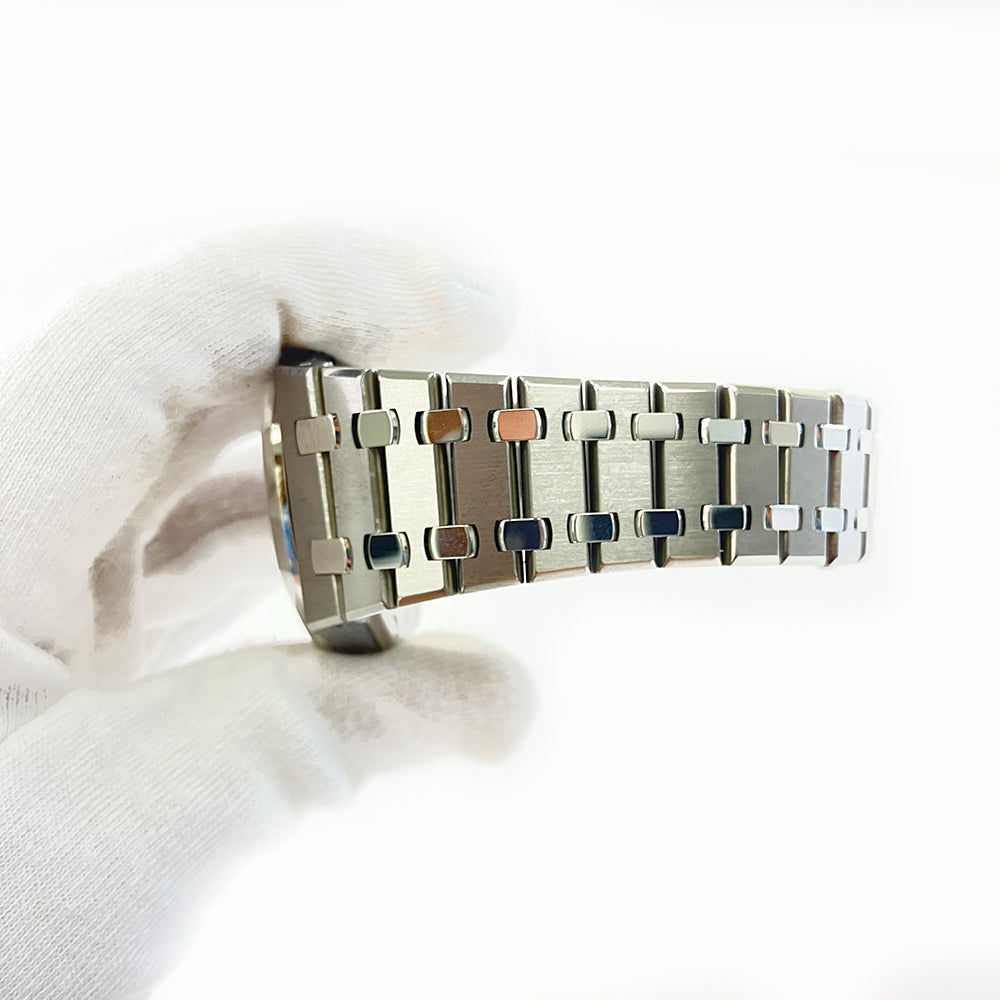 Royal Oak 41mm QE II CUP 2017 Titanium Platinum - Limited Edition of 200 15403IP.OO.1220IP.01