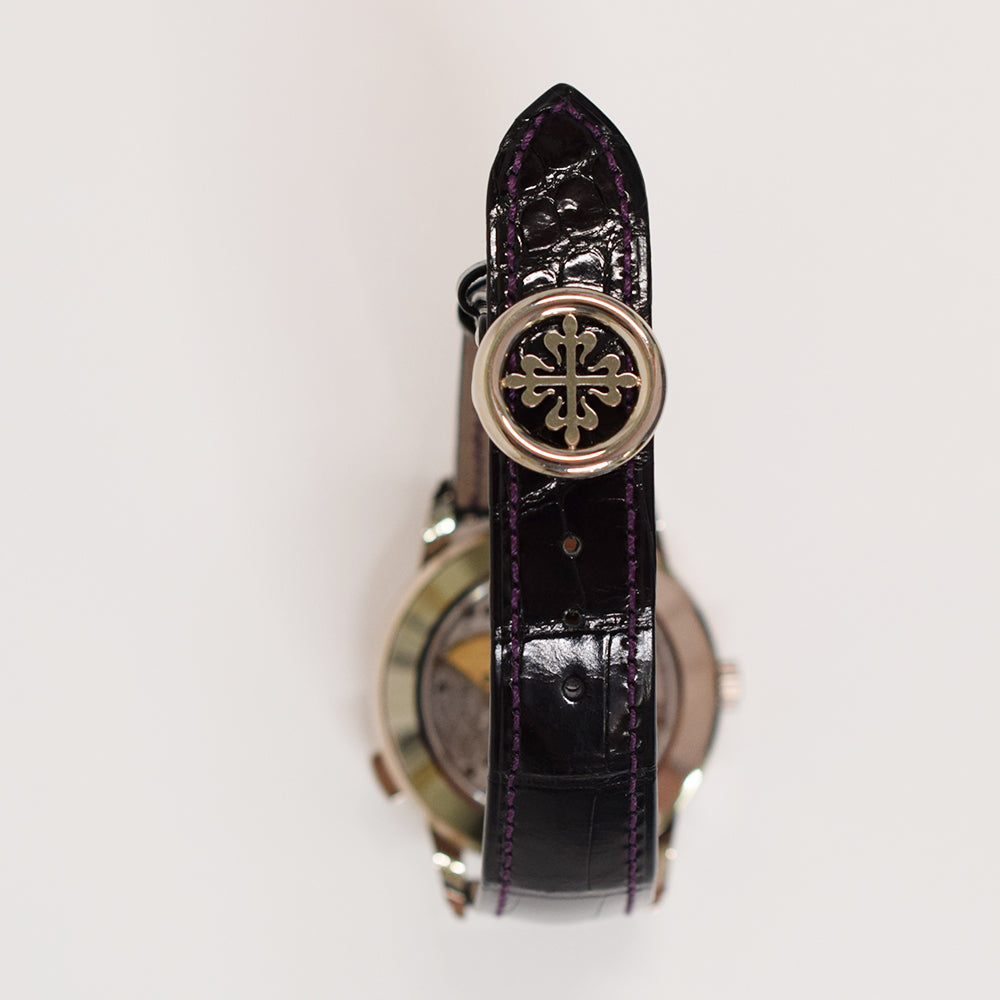 Nautilus World Time Date 40mm White Gold Automatic "Tokyo Edition" 5330G-010