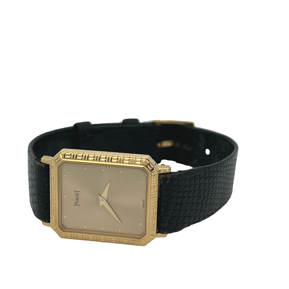 Pre-Owned Piaget Vintage 18K Yellow Gold Dress Watch Ref. 7143 Champagne Dial Manual Wind