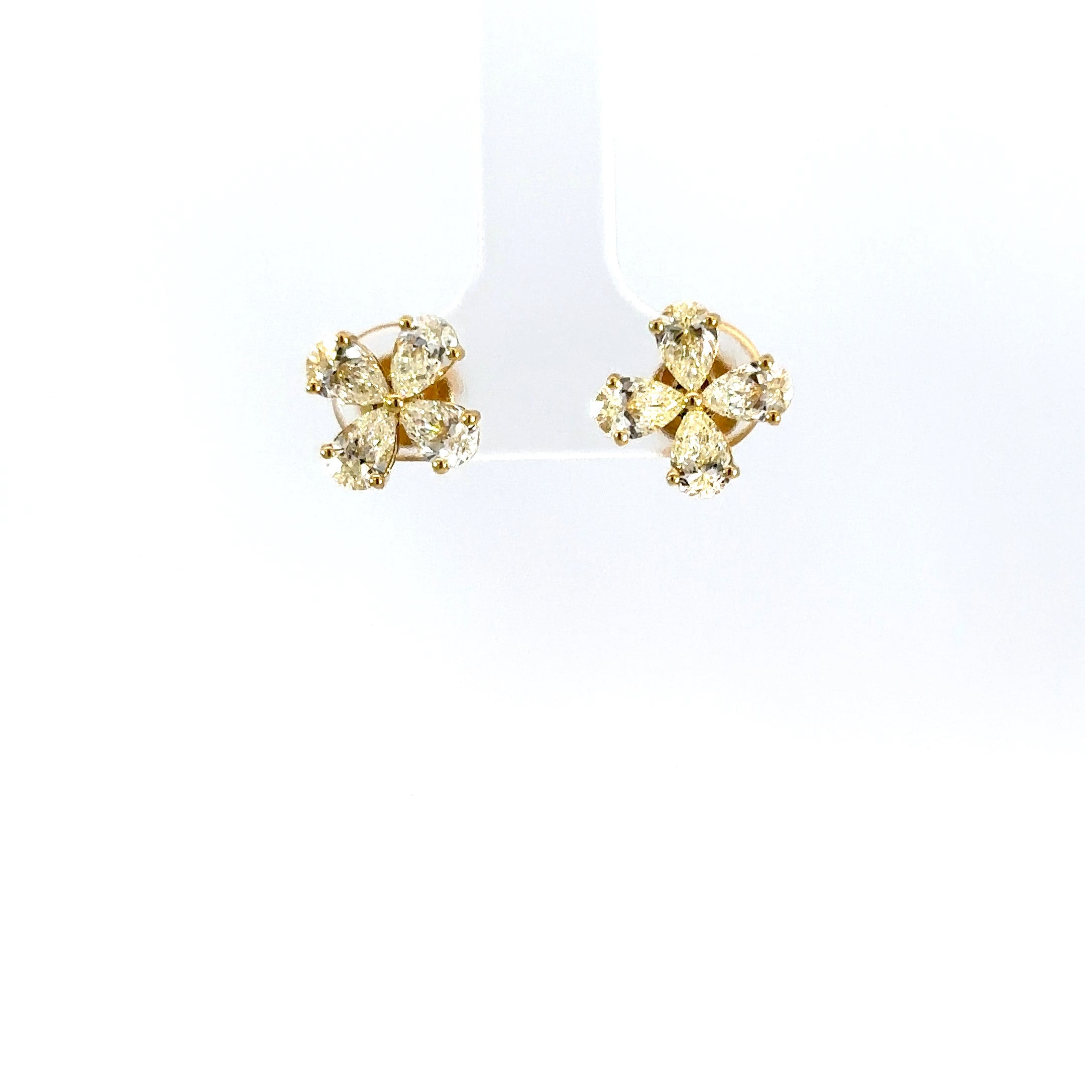 18kt yg 4-Petal Flower Earring