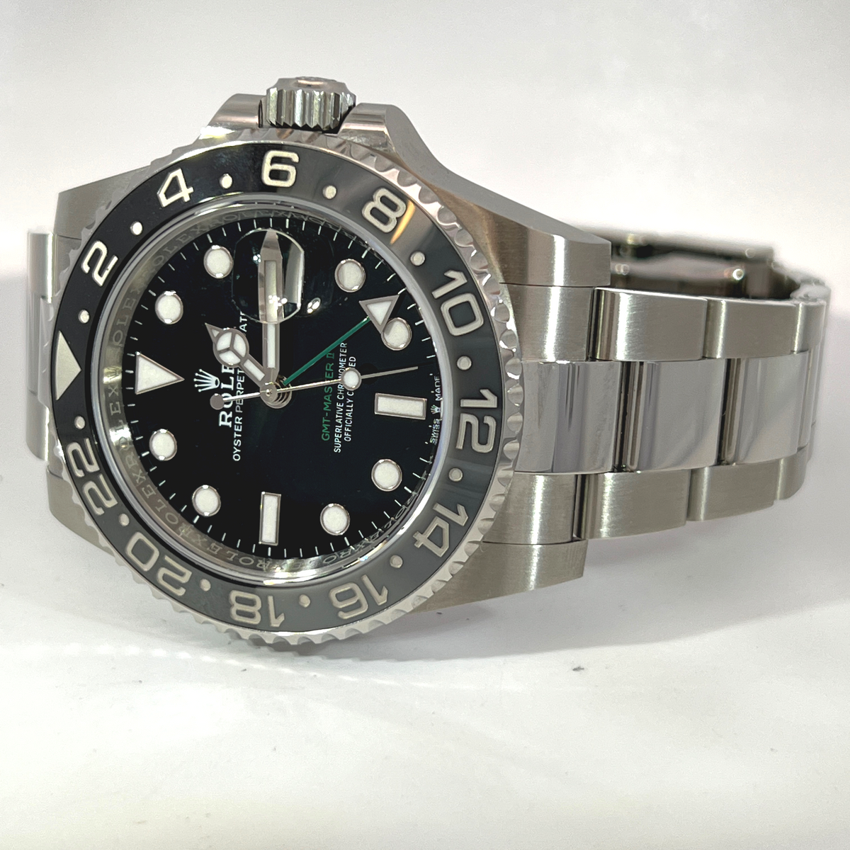 Pre-Owned Rolex GMT-Master II "Bruce Wayne" Ref. 126710GRNR – Box & Papers 2026