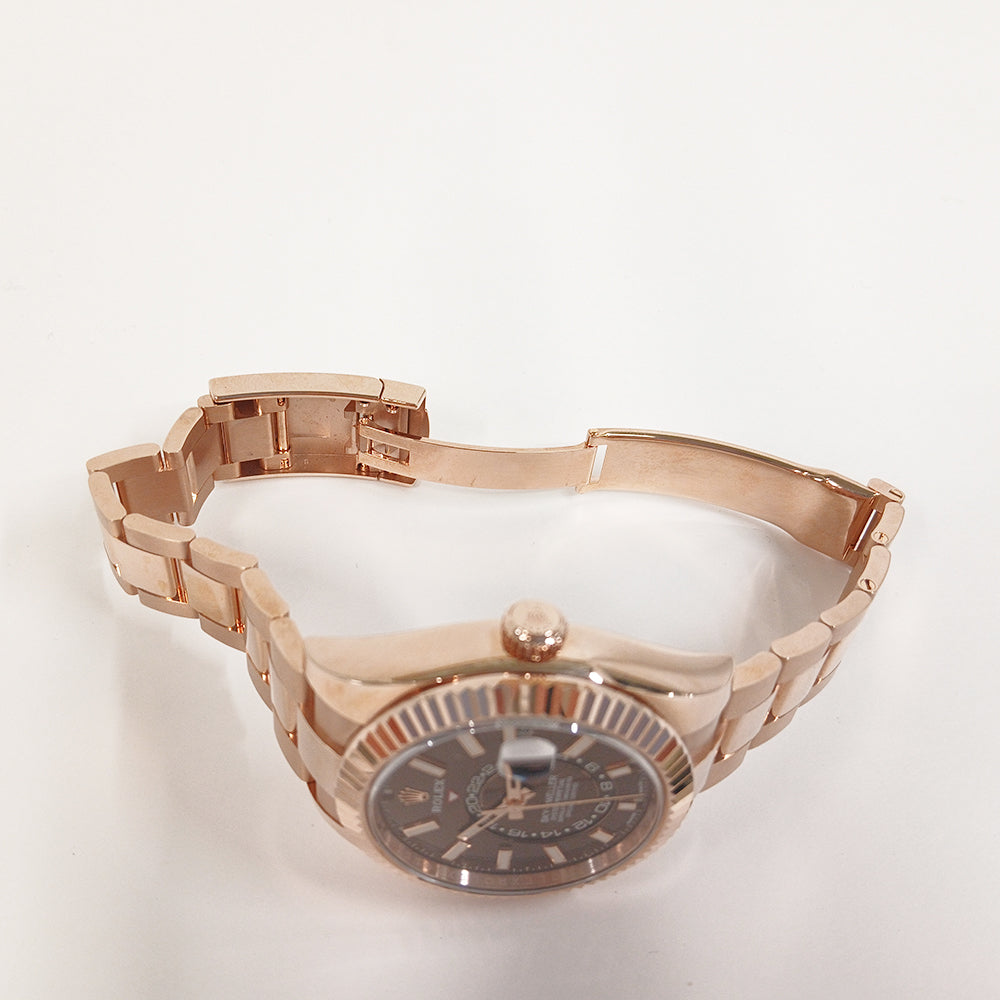 Sky-Dweller 42mm Rose Gold Fluted Bezel 326935