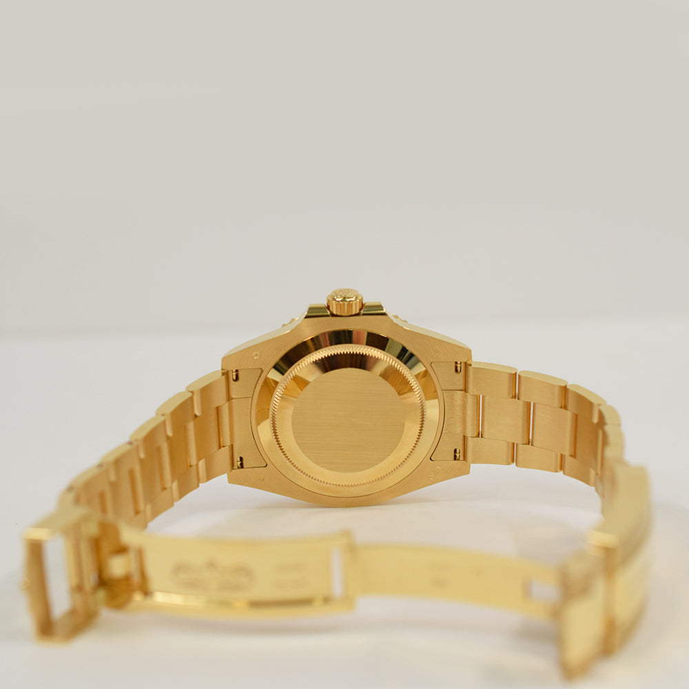 Submariner Date 41mm Blue Bezel Yellow Gold 126618LB