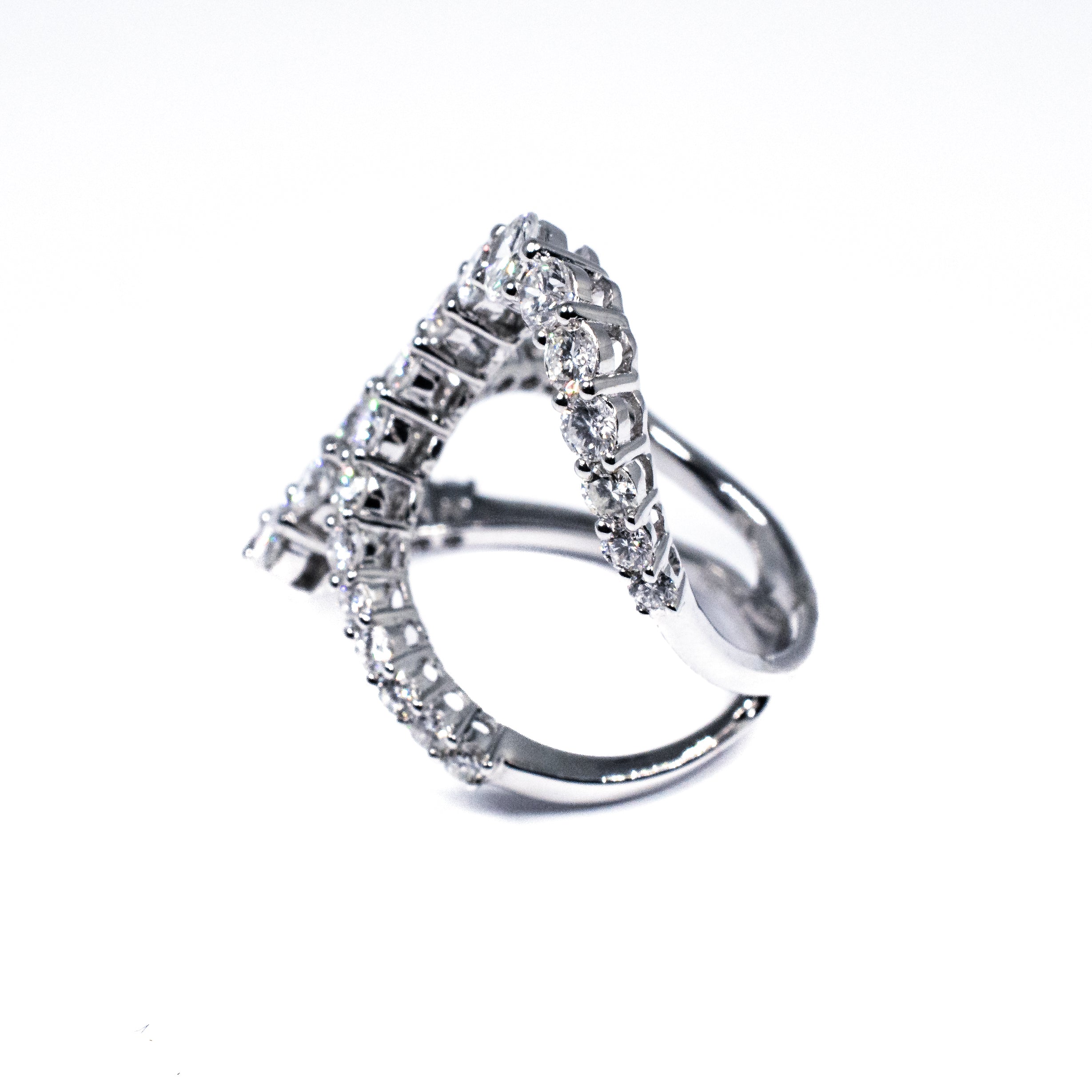 18kt wg Double Open Loop Bypas