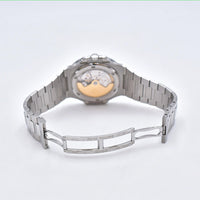 Nautilus Date 40mm Stainless Steel selfwinding  5711/1A-001
