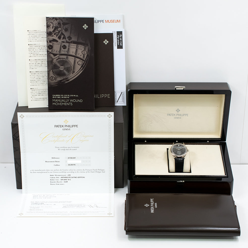 Calatrava 39mm Manual Clou De Paris White Gold 6119G-001