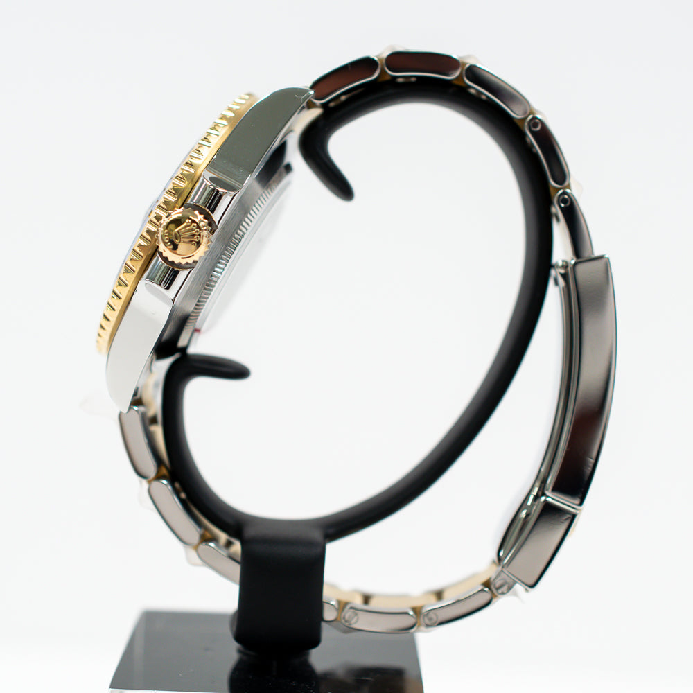 Submariner Date 40mm Blue Bezel Steel and Yellow Gold 116613LB