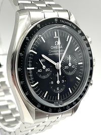 Omega Speedmaster Sapphire 310.30.42.50.01.002