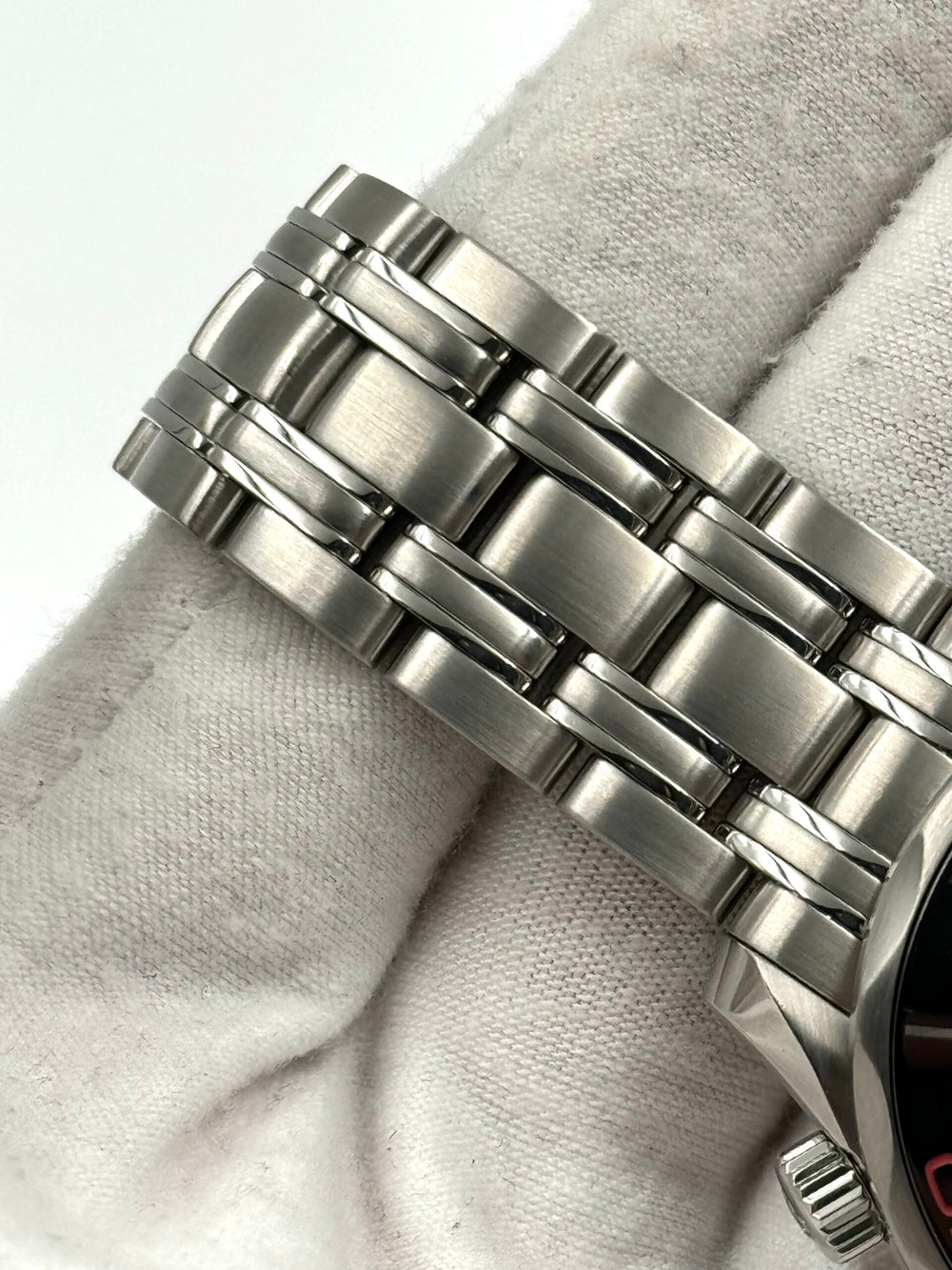 Seamaster 300M 212.30.36.20.51.001