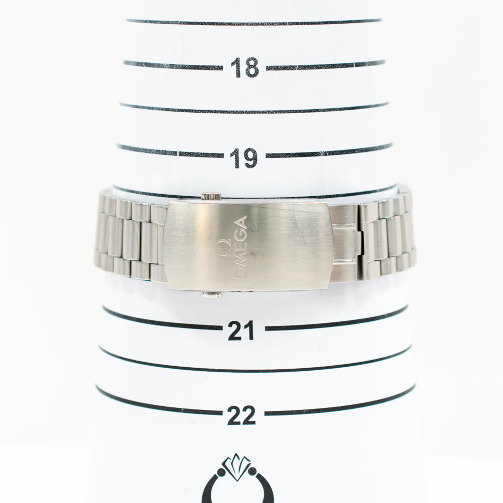 Speedmaster Mark II              42.4mm x 46.2mm Steel on Steel 327.10.43.50.01.001
