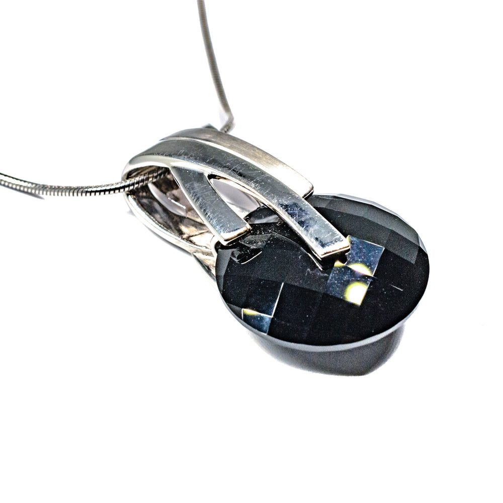 Silver & round Black Onyx neck