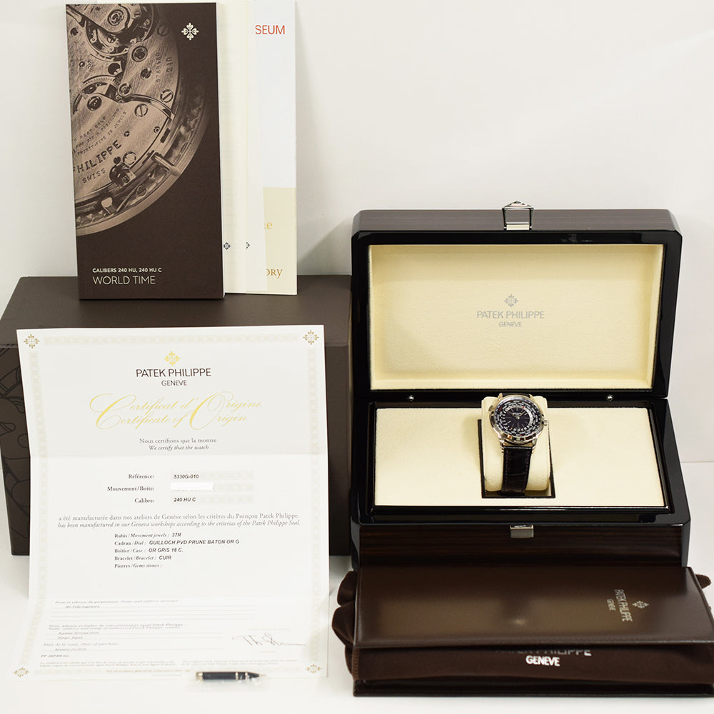 Nautilus World Time Date 40mm White Gold Automatic "Tokyo Edition" 5330G-010