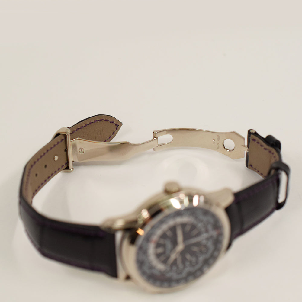 Nautilus World Time Date 40mm White Gold Automatic "Tokyo Edition" 5330G-010
