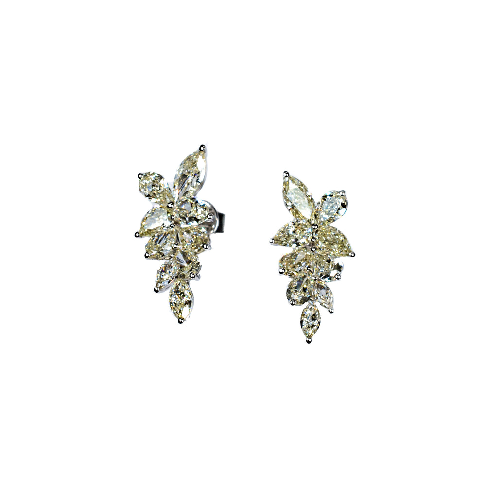 18kt White Gold Pear and Marquise Shape Diamond Leaf Earrings