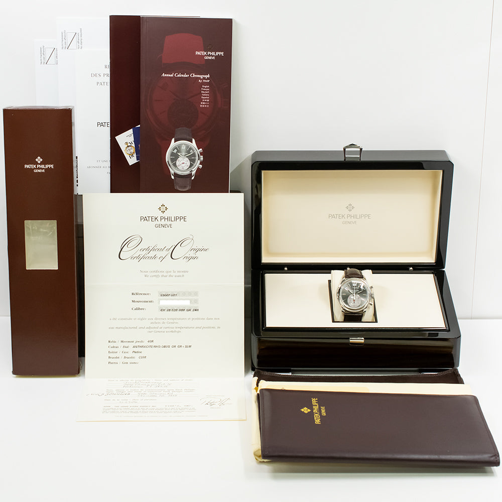 Annual Calendar Chronograph 40mm Self Winding Platinum  5960P-001