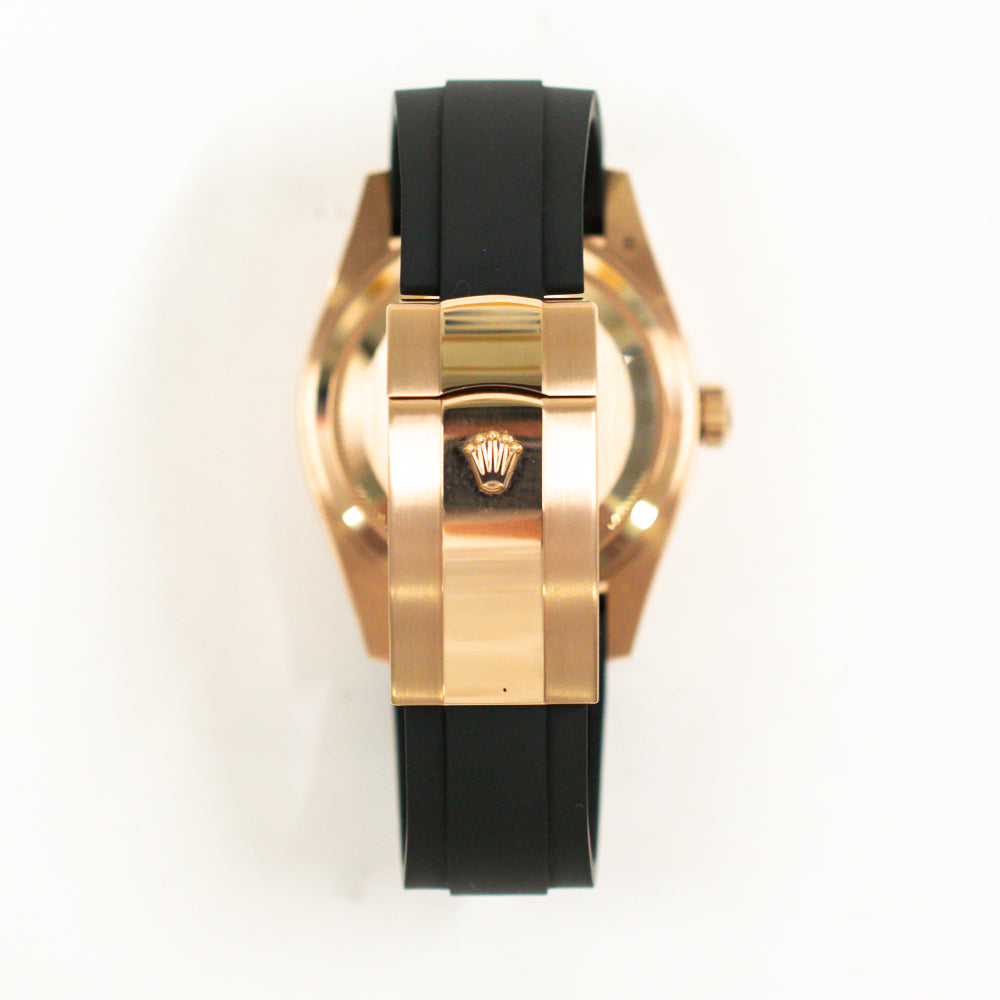 Sky-Dweller Rubber Strap Rose Gold 336235