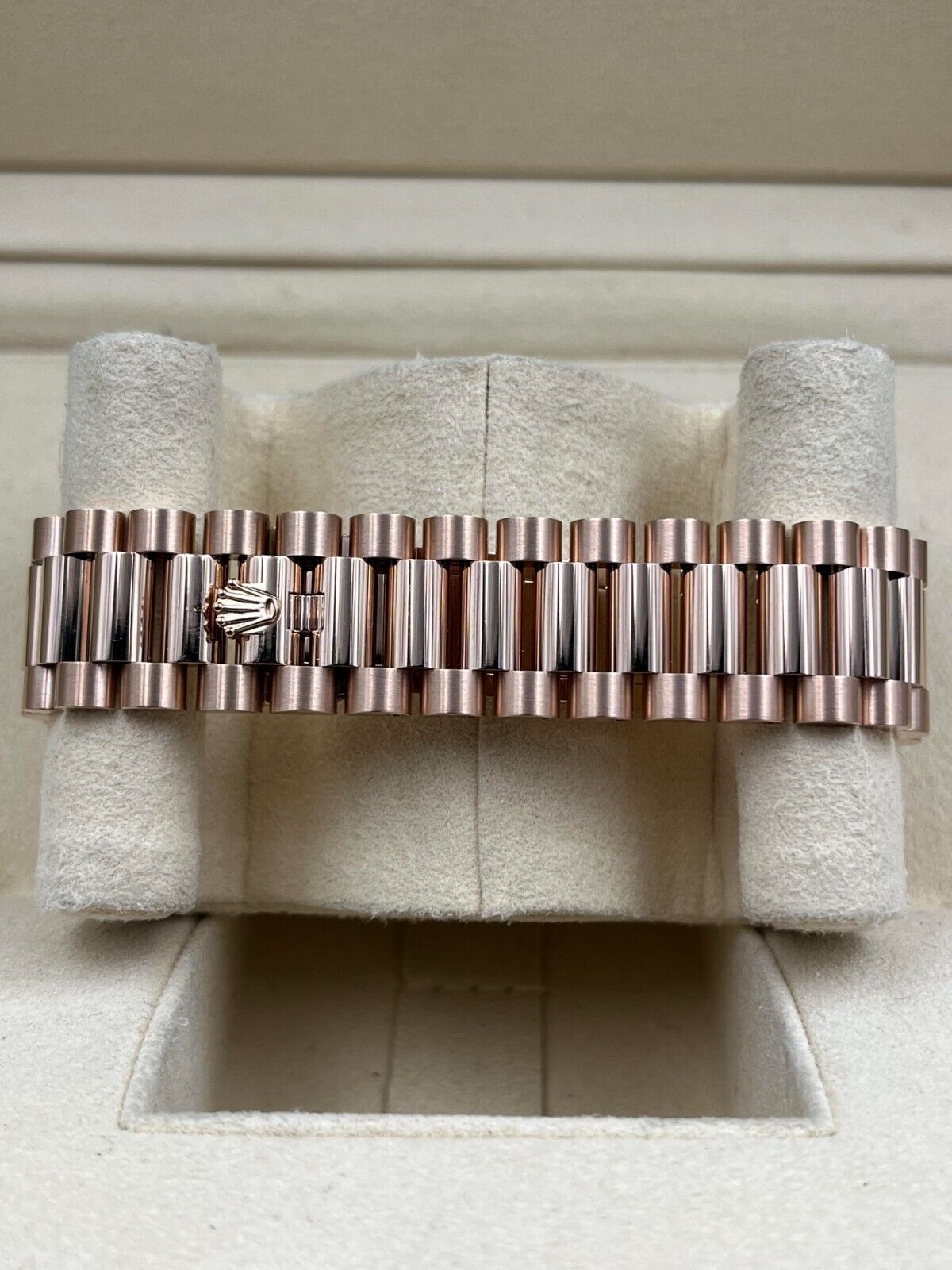 Rolex Day-Date 128235A