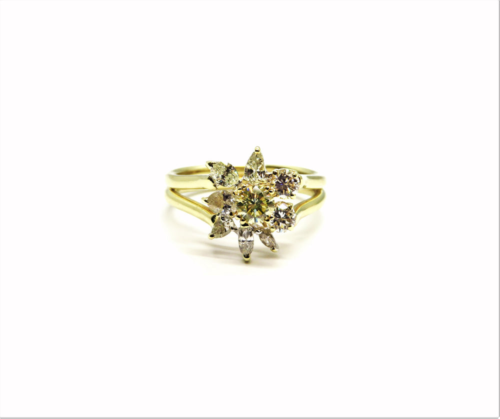 14kt Yellow Gold Diamond Flower Fashion Ring