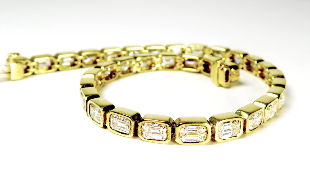 18kt Yellow Gold Emerald Cut Diamond Tennis Bracelet