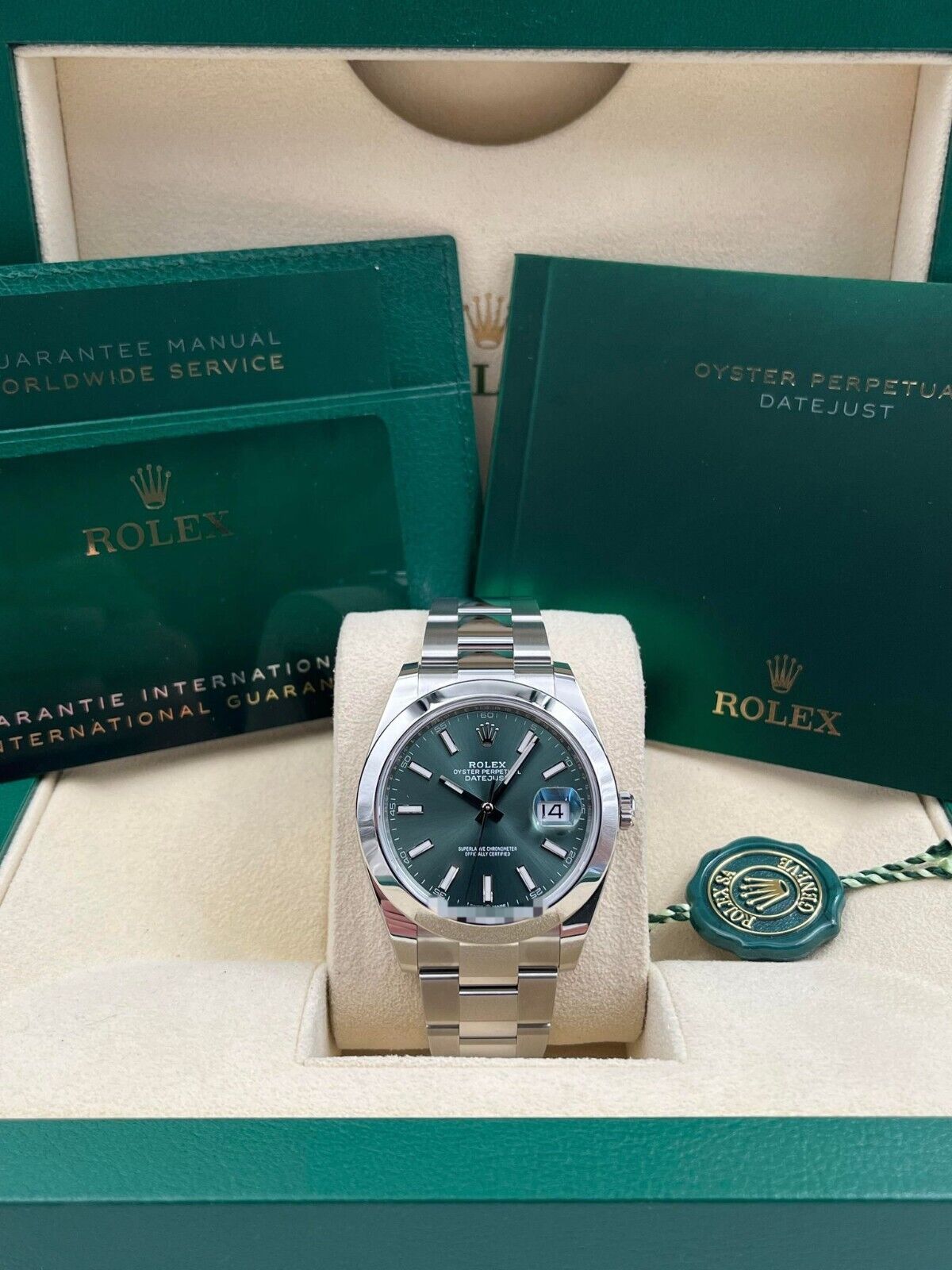 Rolex Datejust 41mm 126300 – Golden Anvil Jewelers