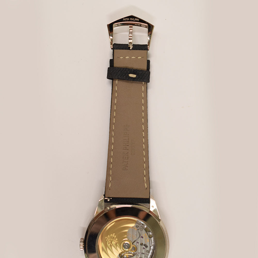 Calatrava Date Self-Winding 40mm White Gold 5226G-001