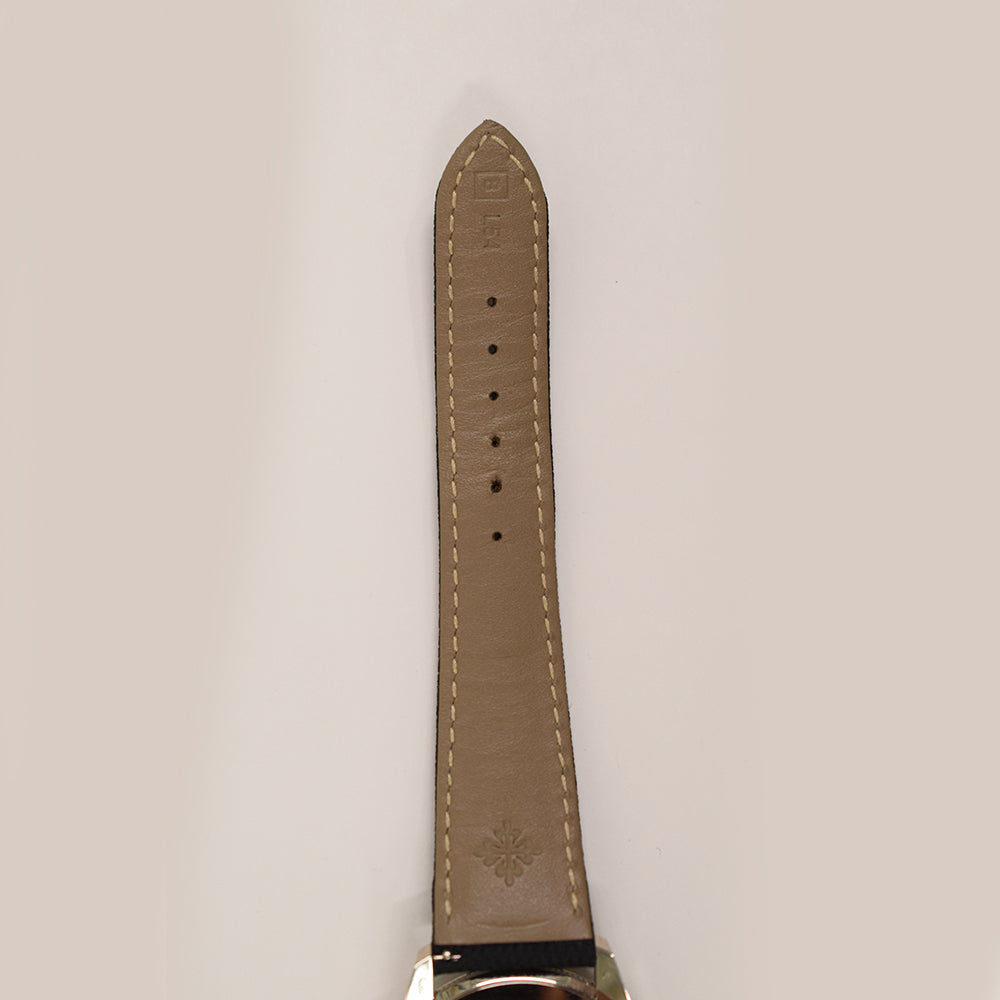 Calatrava Date Self-Winding 40mm White Gold 5226G-001