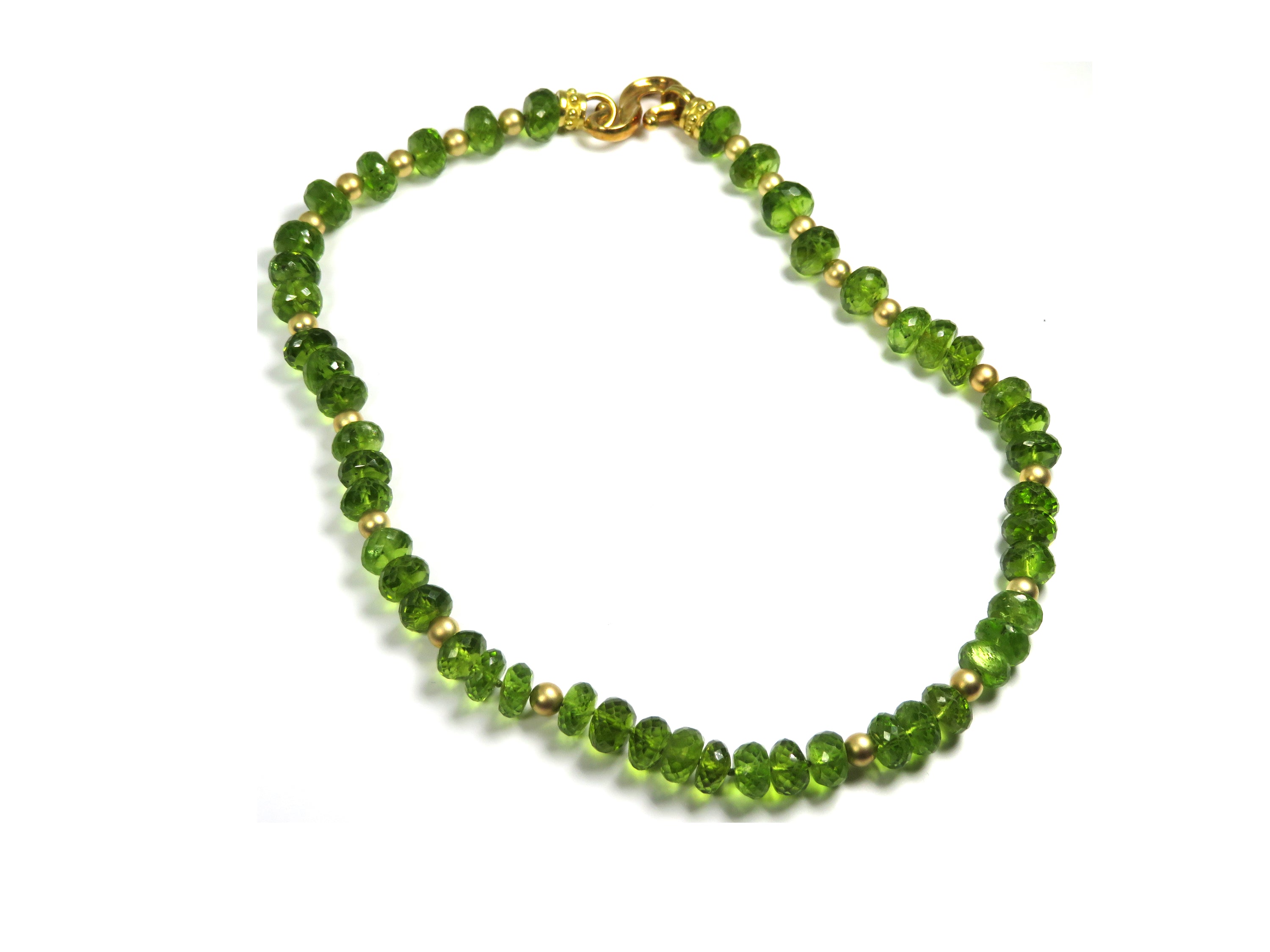 -E- 18kt yg and Peridot beads