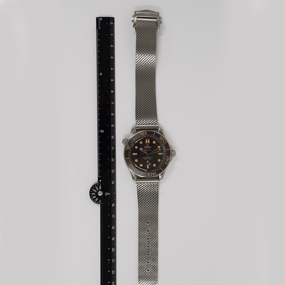 Seamaster Diver 300M 007 Edition 42mm Titanium Brown Tropical Bezel  210.90.42.20.01.001