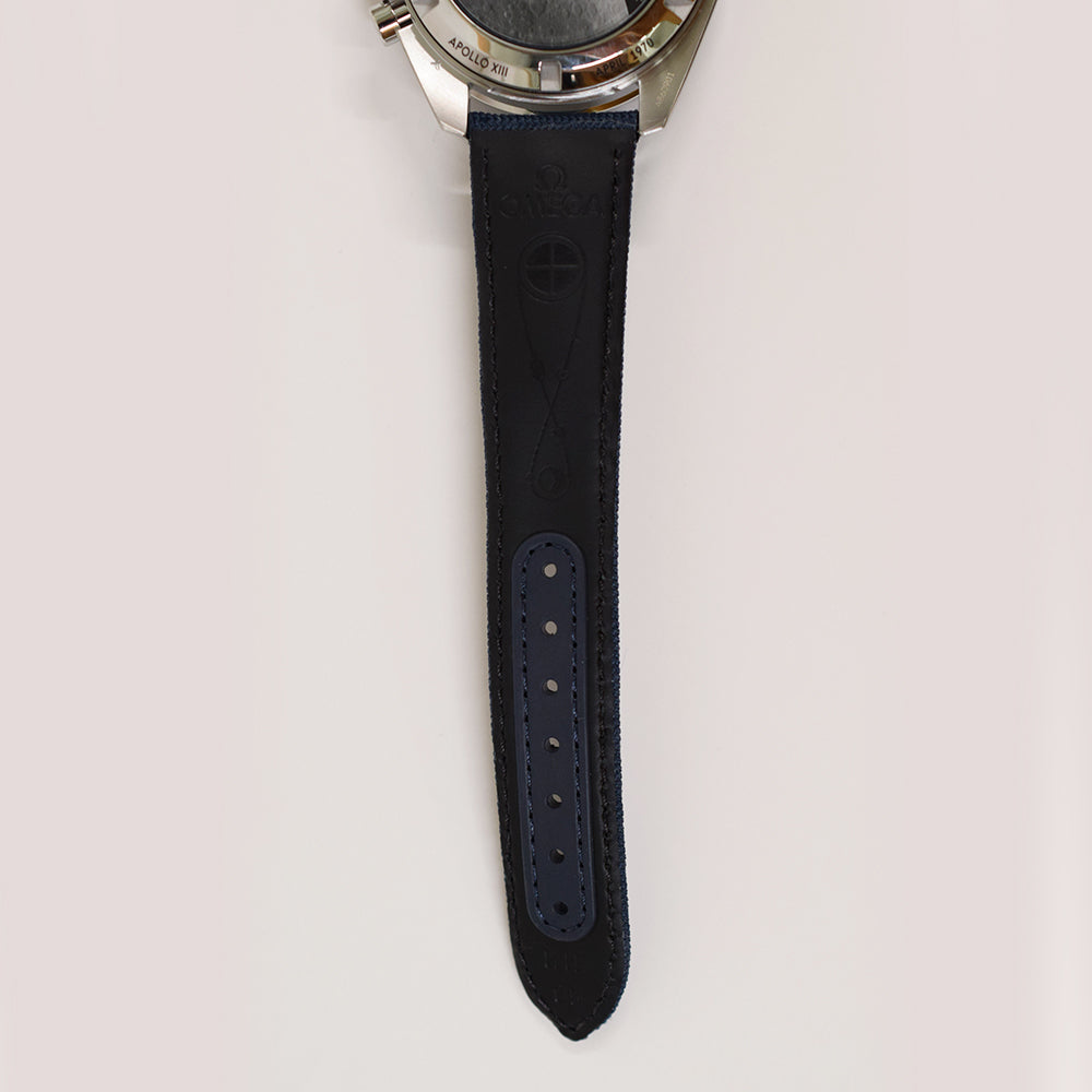 Speedmaster 42mm “Silver Snoopy Award” 50th Anniversary Snoopy Stainless Steel 310.32.42.50.02.001