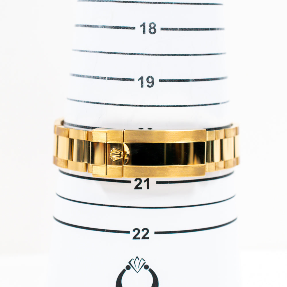 Submariner Date 41mm Blue Bezel Yellow Gold 126618LB