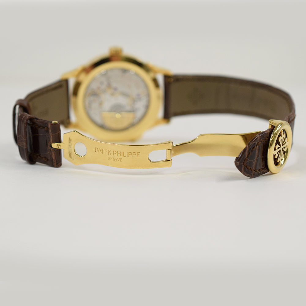 Complications World Time 39mm Yellow Gold  5231J-001