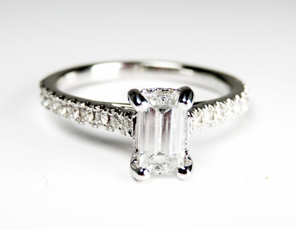 14kt wg eng ring EC=0.63cts G-