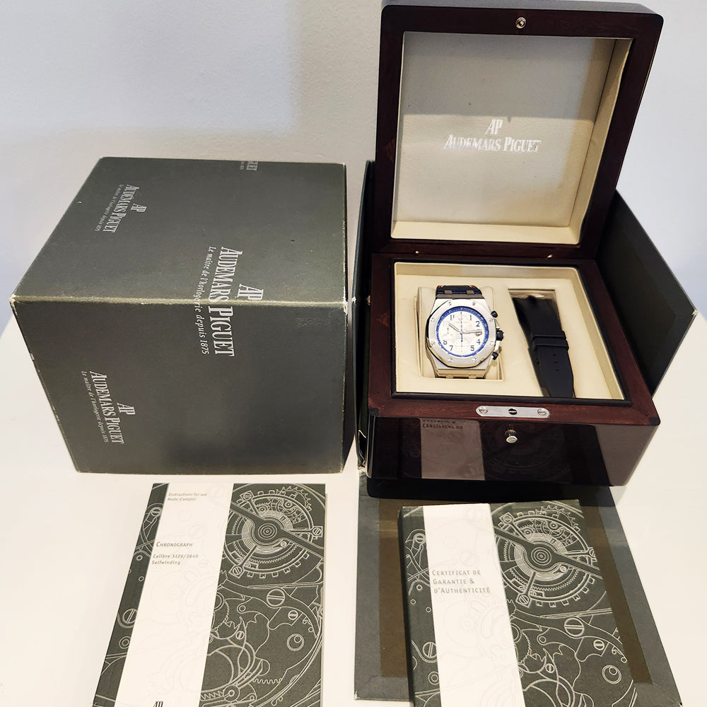 Royal Oak Offshore Chrono 42mm Sachin Tendulkar - Limited Edition of 300 26182ST.OO.D018CR.01