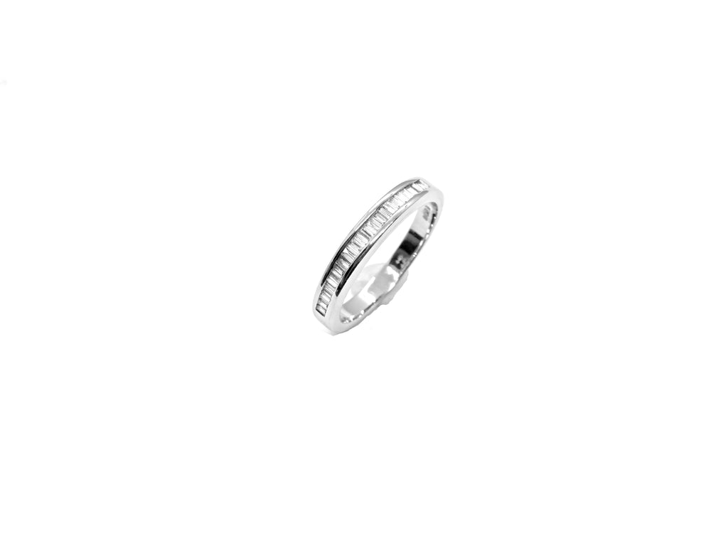 14kt White Gold Women's Wedding Band with Channel Style Baguette Diamonds