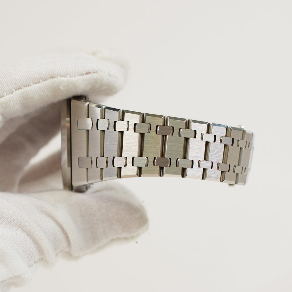 Royal Oak 41mm Stainless Steel 15400ST.OO.1220ST.04