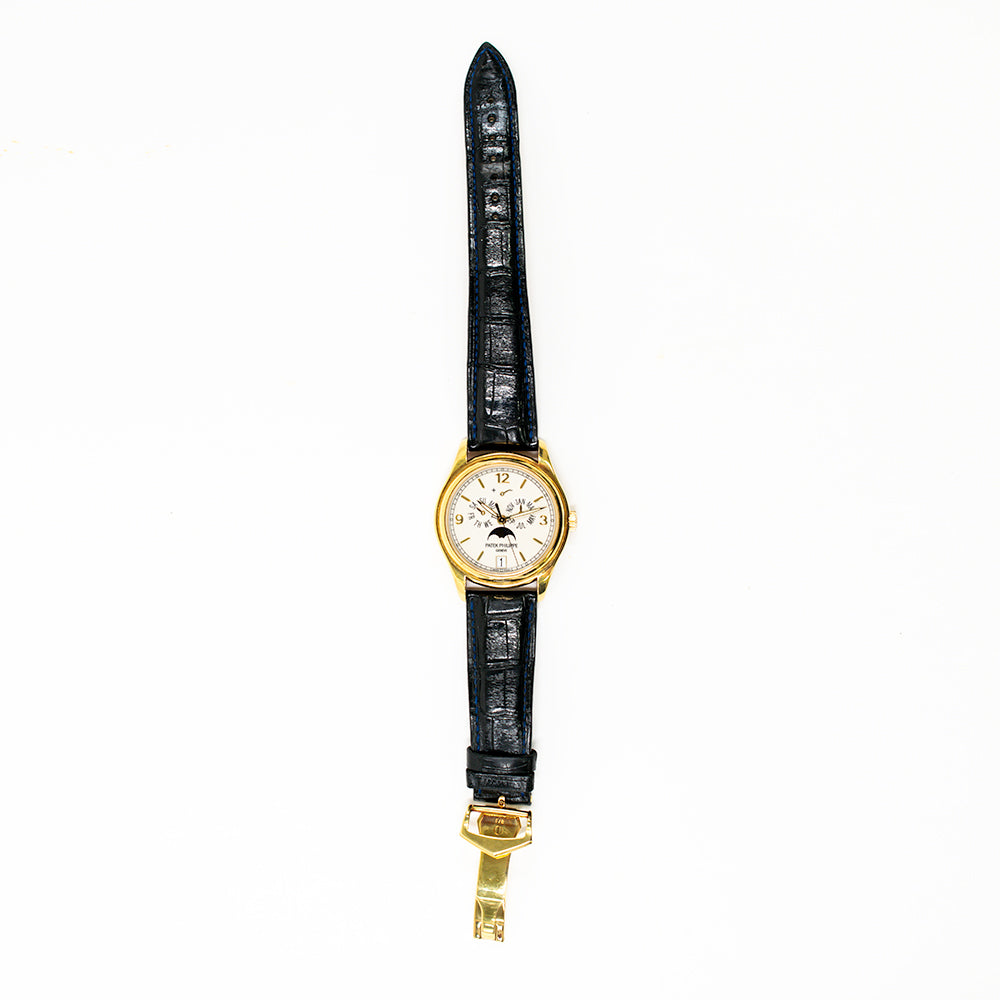 Complications Annual Calendar Moon Phases Date 39mm Yellow Gold  5146J-001