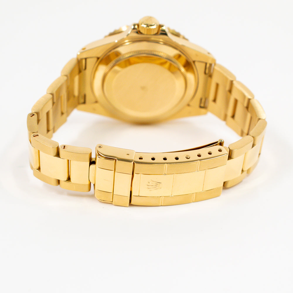 Submariner Date 40mm Yellow Gold 16618SG