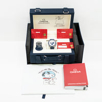Speedmaster 42mm “Silver Snoopy Award” 50th Anniversary Snoopy Stainless Steel 310.32.42.50.02.001