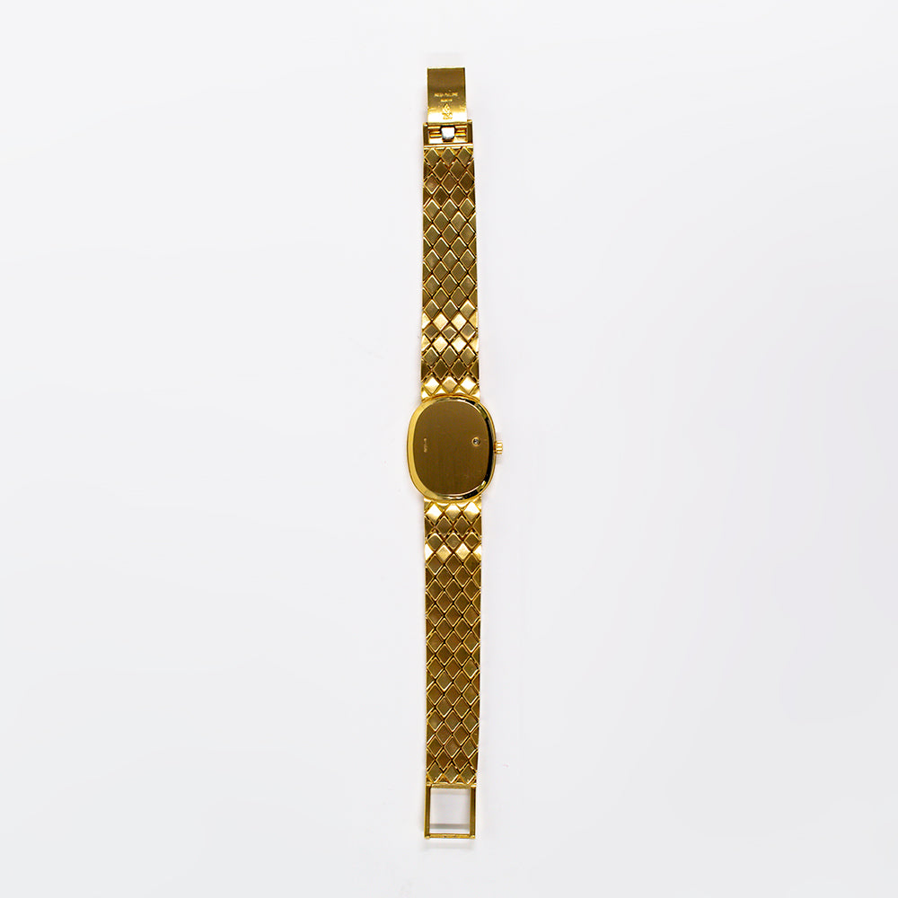 Golden Ellipse 	20mm x 23mm Yellow Gold 4764/11